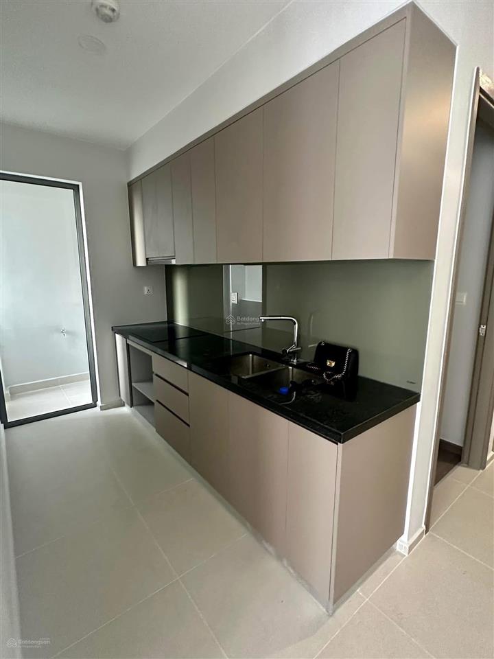 Bán căn hộ hướng đông nam 2pn giá chỉ 2ty7