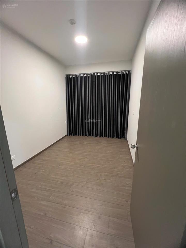 Bán căn hộ hướng đông nam 2pn giá chỉ 2ty7