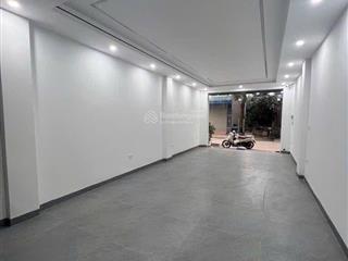 Nhà đẹp linh đàm, sát hồ linh đàm, 55m 5 tầng thang máy, chỉ 12.8 tỷ