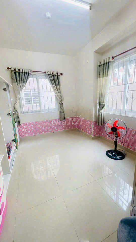Cho thuê căn hộ Đạt Gia giá 7tr full nội thất cơ bản