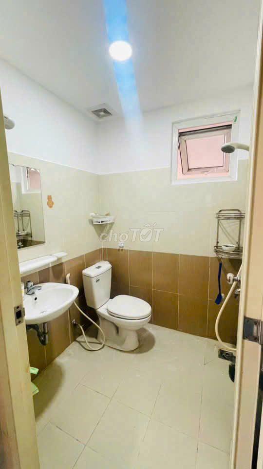Cho thuê căn hộ Đạt Gia giá 7tr full nội thất cơ bản