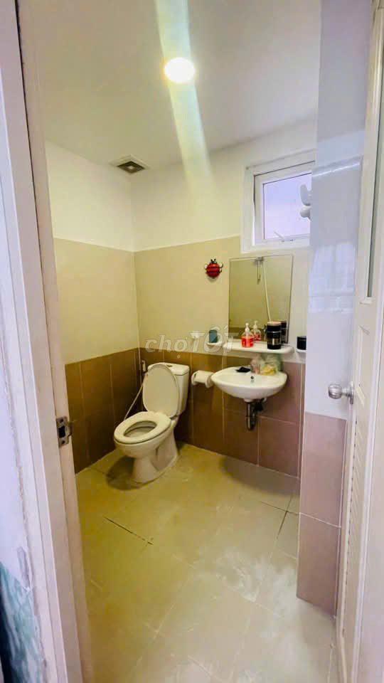 Cho thuê căn hộ Đạt Gia giá 7tr full nội thất cơ bản