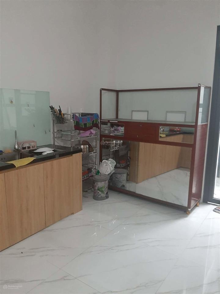 Gấp  bán nhà 67m2  gần kcnc quận 9  thang máy xịn  sổ hồng riêng  giá tốt chỉ 6tyx