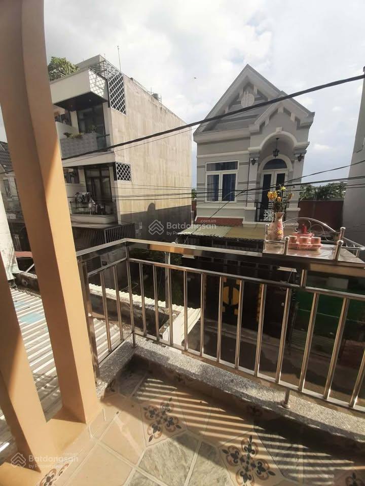 Gấp  bán nhà 67m2  gần kcnc quận 9  thang máy xịn  sổ hồng riêng  giá tốt chỉ 6tyx