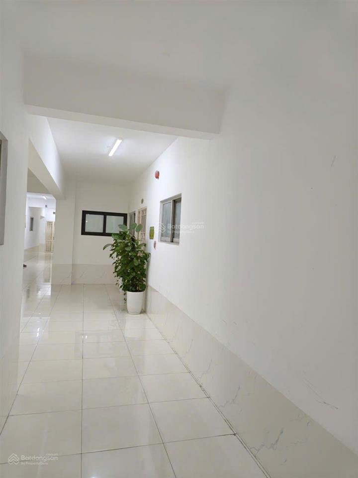 Bán gấp căn chung cư no5  dt 83m2 5,48 tỷ  mặt đường khu đô thị linh đàm