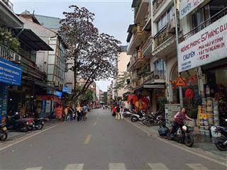 Bán nhà mặt phố hàng quạt, phố cổ quận hoàn kiếm68m x 2 tầng
