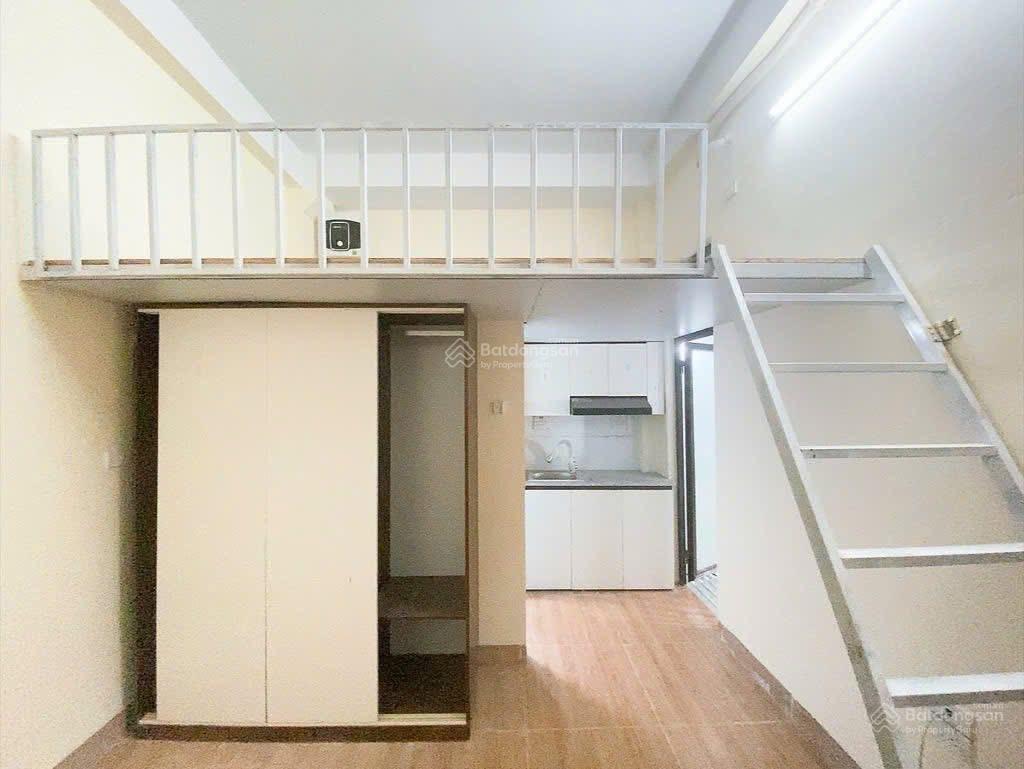 Gấp gấp tòa ccmn mới xây 74m 8 tầng 26 phòng khu triều khúc thanh xuân
