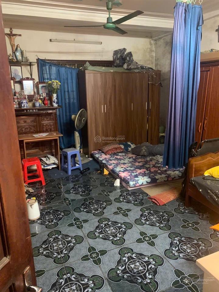 Gấp gấp cần bán nhà 3 tầng gần mặt đường nguyễn trãi thanh xuân. cạnh royal city. để chia thừa kế