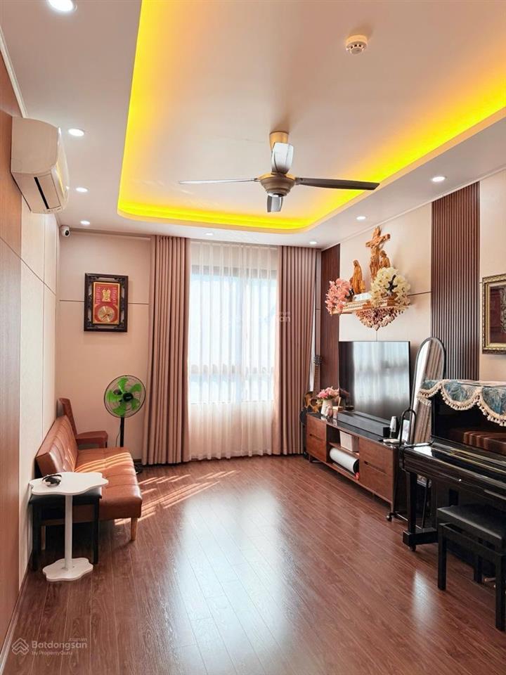 Mặt phố triều khúc không quy hoạch, 6 tầng thang máy, kinh doanh sầm uất, ngay cổng trường đại học
