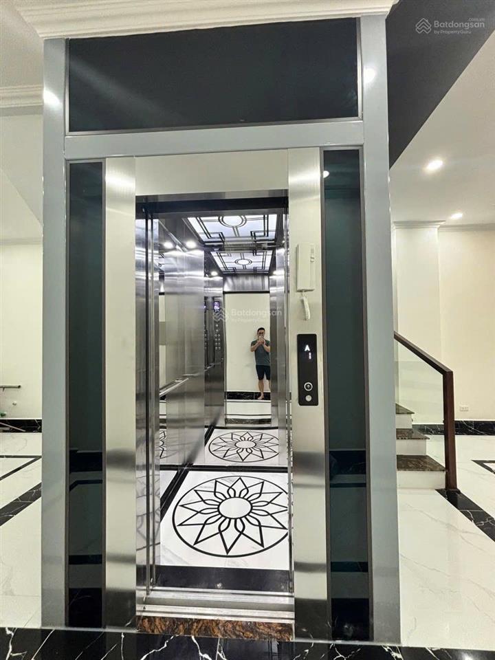 Bán liền kề hàng xóm goldmark city 70m2, mt 6m, ô tô vào nhà, thang máy, kinh doanh chỉ 19.5 tỷ