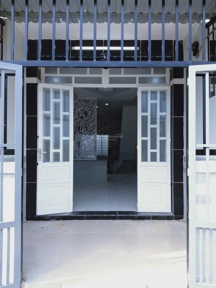 *** bán gấp nhà nhỏ giá 680 triệu, còn đúng 03 căn duy nhất ngay cạnh ubnd xã long trạch (cũ)