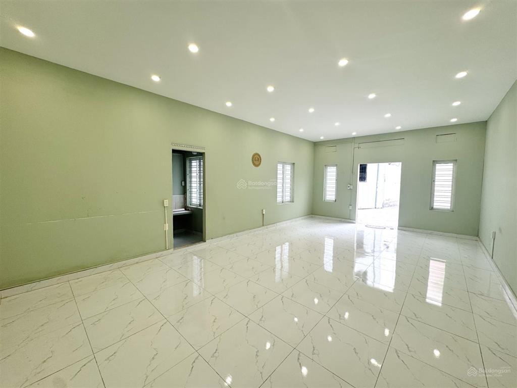 Cho thuê nhà ở, văn phòng tại số 1a/70 văn cao