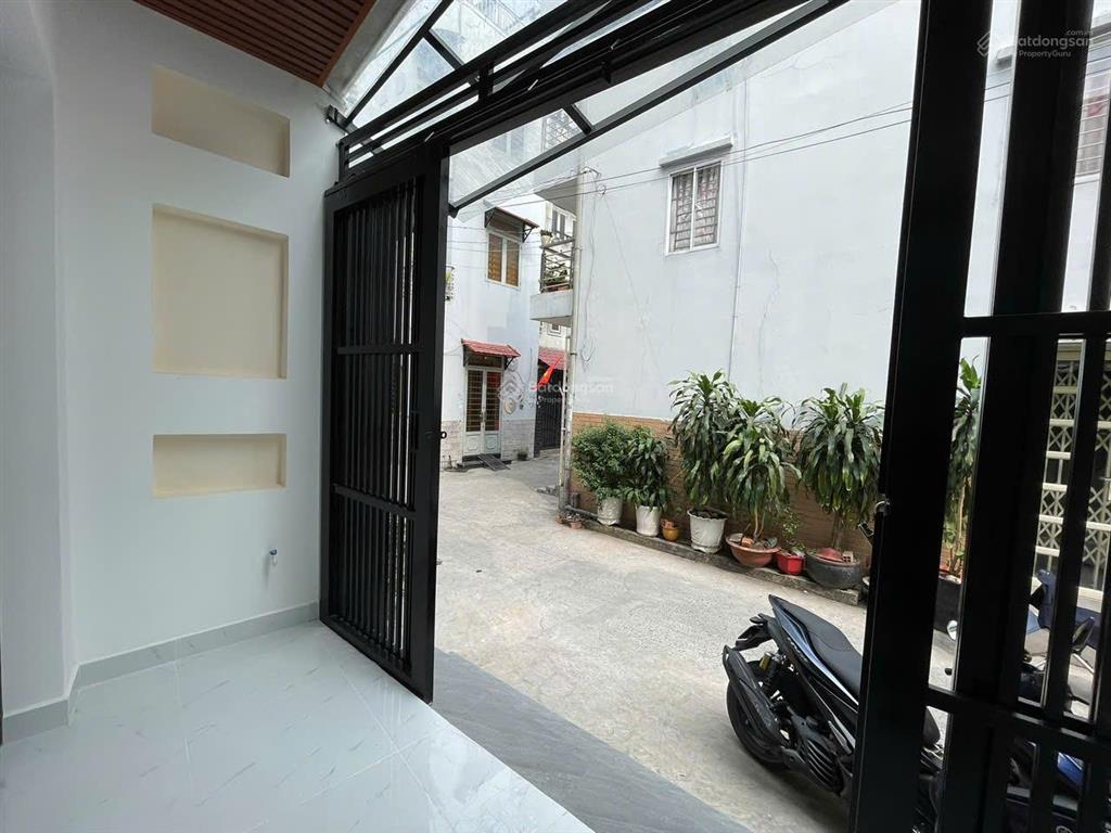 Chính chủ bán nhà hẻm xe tải 34/8 nguyễn văn yến, 4m*15m, lầu đúc thật