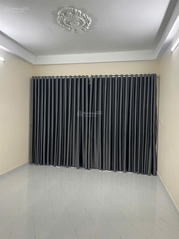 Chính chủ bán nhà hẻm xe tải 34/8 nguyễn văn yến, 4m*15m, lầu đúc thật