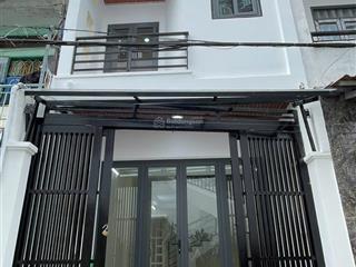 Chính chủ bán nhà hẻm xe tải 34/8 nguyễn văn yến, 4m*15m, lầu đúc thật