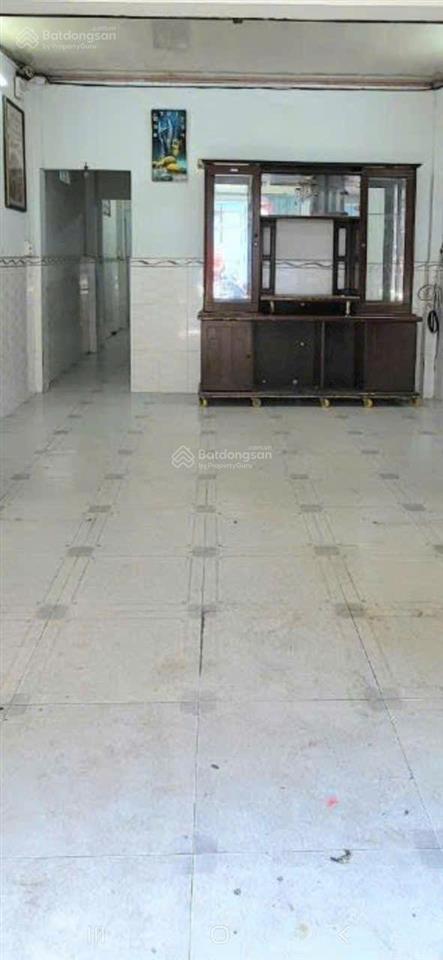 Bán nhà hẻm 126 huỳnh tấn phát tân thuận, quận 7.
dt 4x13m, giá chỉ hơn 4 tỷ