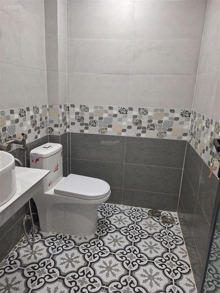 Bán nhà huỳnh tấn phát, phú thuận, quận 7. nhà mới 100% dt 4x8m, 1 lầu 2pn, 2wc, giá 1,9tỷ