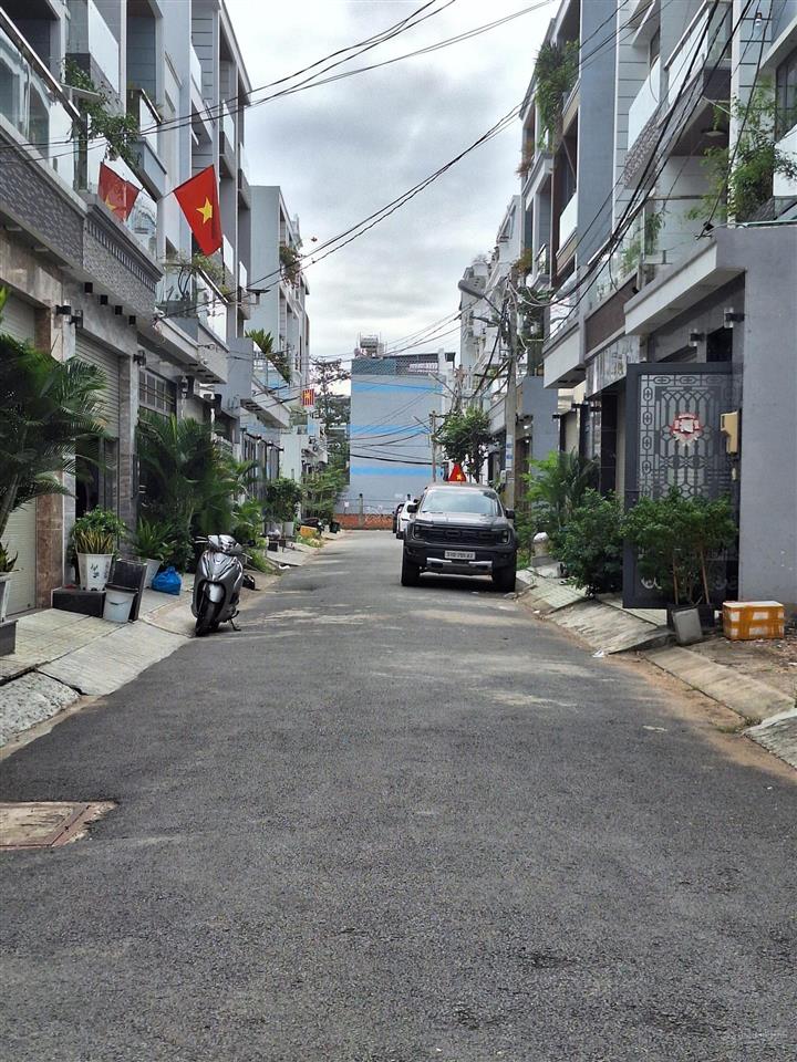 Bán nhà hẻm xe hơi 6m ,đường nguyễn thị thập,tân phú ,quận 7 dt 4x19m ,giá hơn 8tỷ