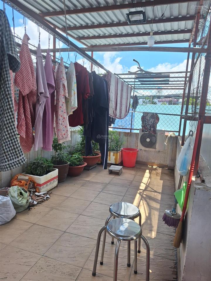 Bán nhà hẻm 456 huỳnh tấn phát, phường tân thuận , quận 7,dt36m2, 4 từng,5phòng ngủ,3wc,gia4,1ty