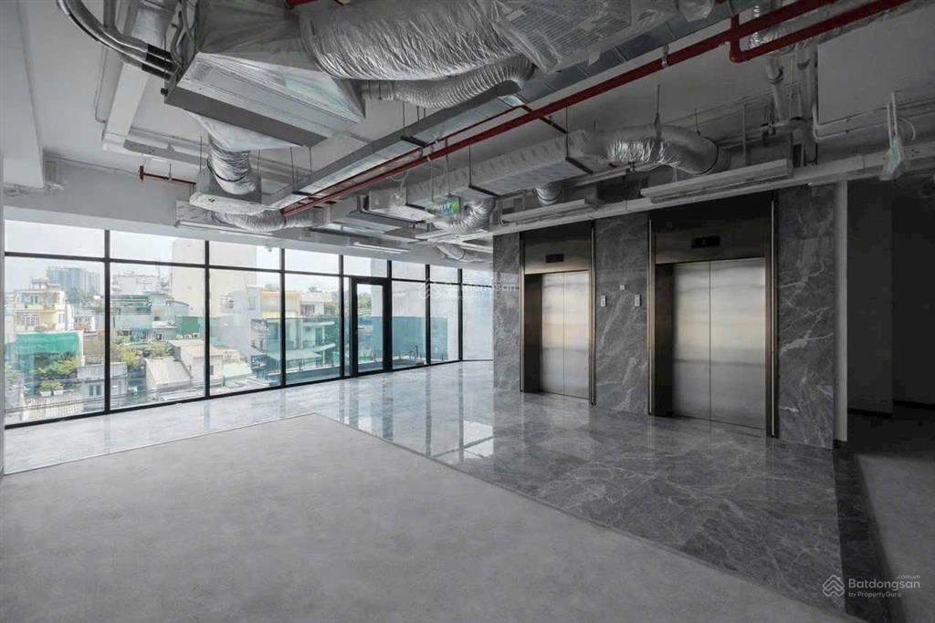 Cho thuê toà building mặt tiền phó đức chính phường nguyễn thái bình trung tâm quận 1