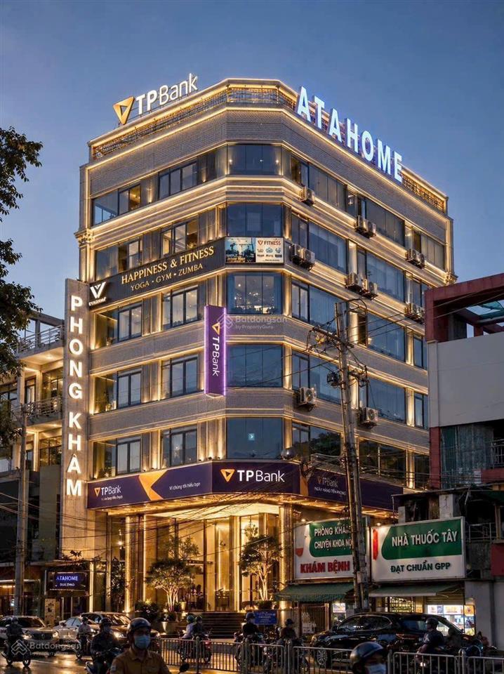 Tòa nhà văn phòng 2 mặt tiền hơn 1000m² sử dụng trung tâm bình thạnh