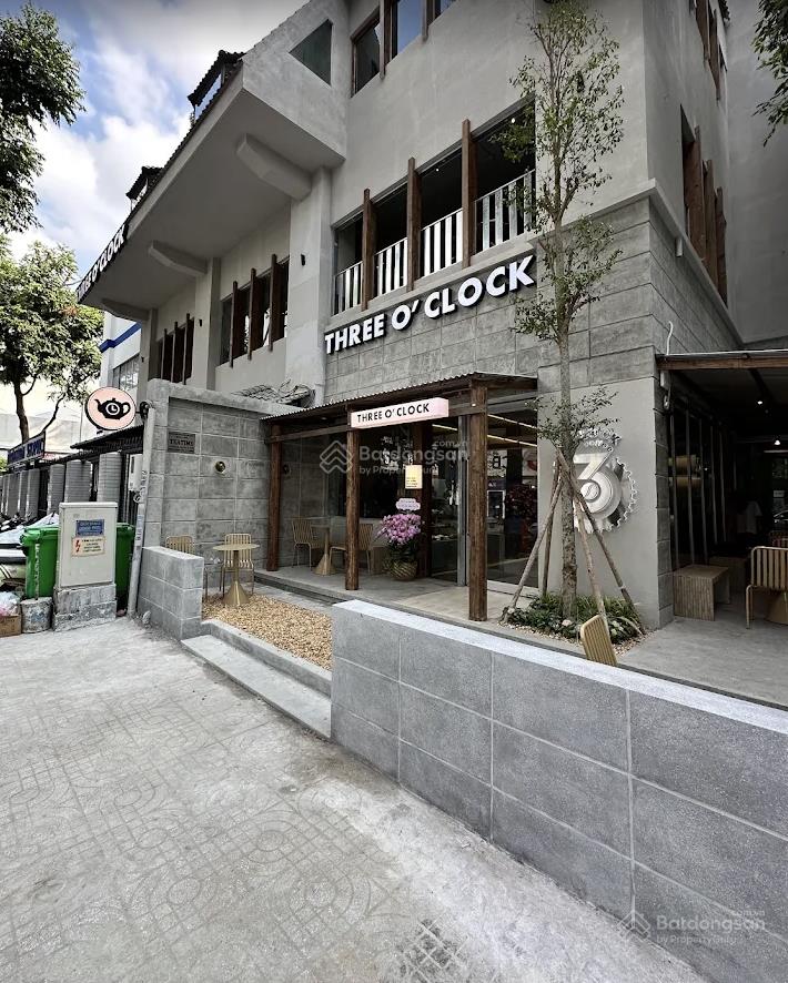 Cho thuê góc 2 mặt tiền đối diện bitexco p sài gòn quận 1