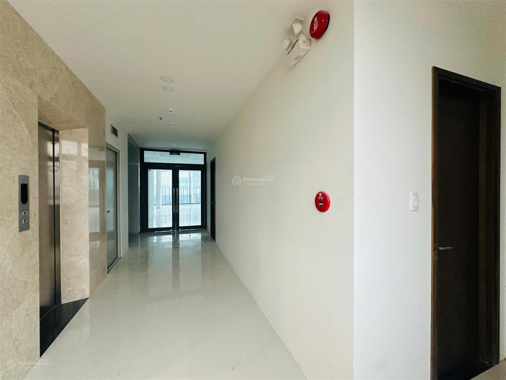 Building 2.500m2 góc 2 mặt tiền khu sân bay mới hoàn công quận tân bình