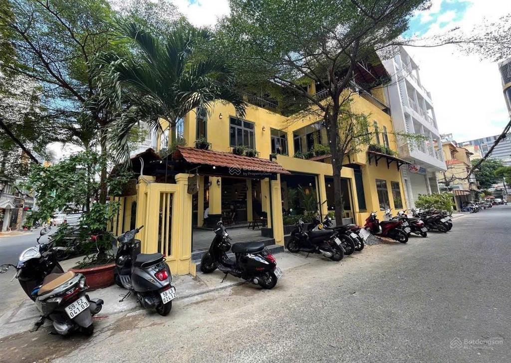 Biệt thự núp hẻm 500m cách vạn hạnh mall 300m