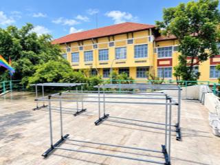 Cho thuê biệt thự 900m2 có bể bơi, sân vườn khu đa ngành nghề quận 3