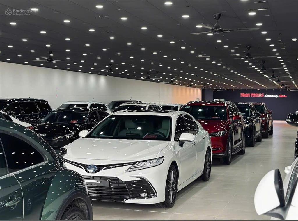Cho thuê mặt bằng 15m mặt tiền võ nguyên giáp, quận 2