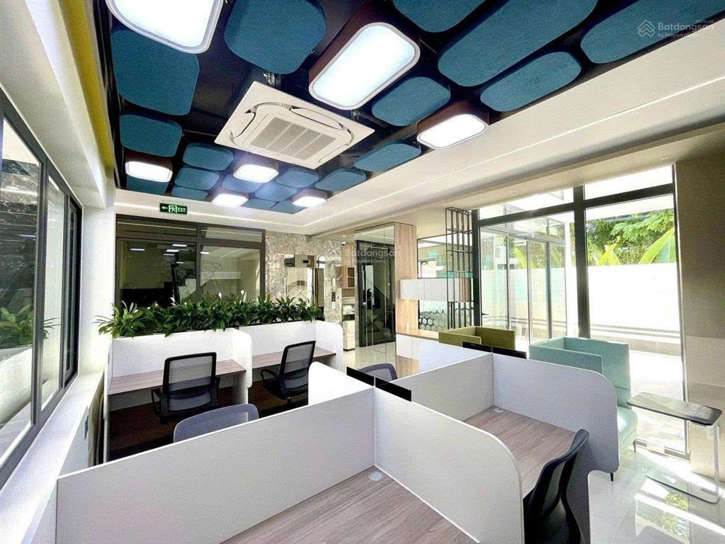 Cho thuê building góc 2 mặt tiền 2.659m2 khu đảo kim cương quận 2