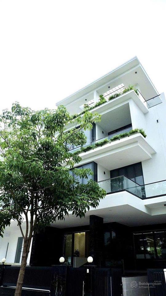 Cho thuê building góc 2 mặt tiền 2.659m2 khu đảo kim cương quận 2