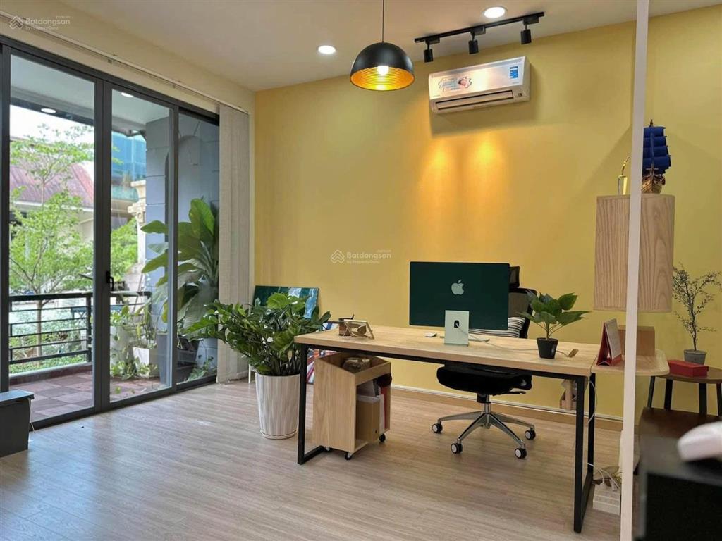 Cho thuê nhà nguyên căn thiết kế có gu khu đakao quận 1