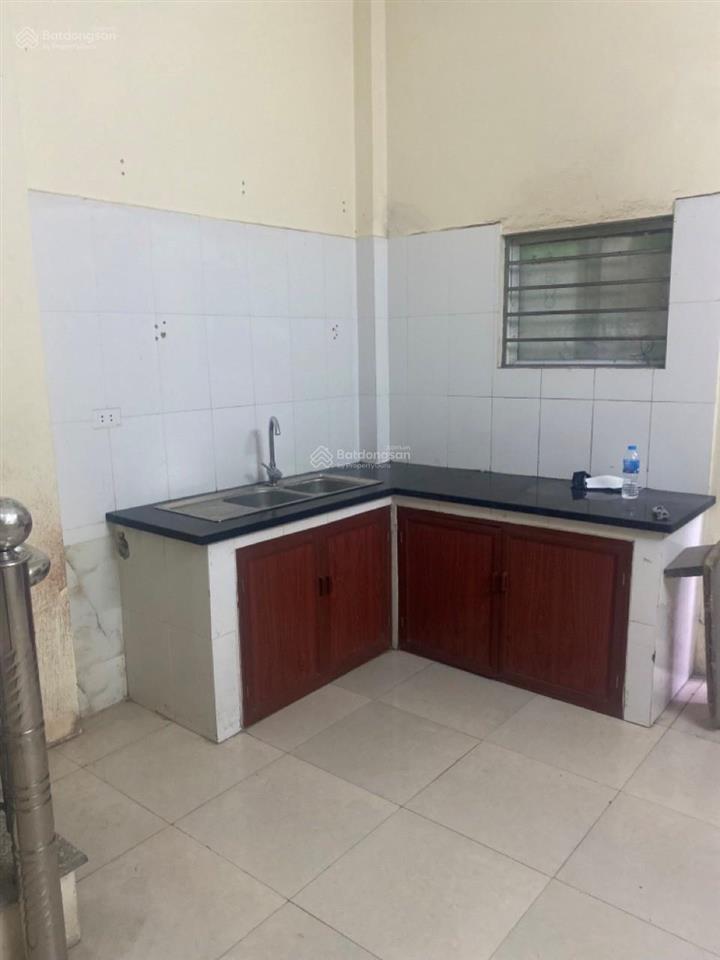 Cho thuê nhà hai tầng tổng diện tích sử dụng 56m2, tại hà đông, hà nội