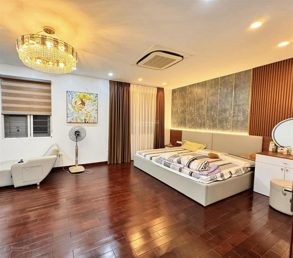 Siêu phẩm nhà đẹp dương quảng hàm  ngõ rộng  10m ra bãi ô tô  trung tâm cầu giấy 52m²*6t*mt 4m