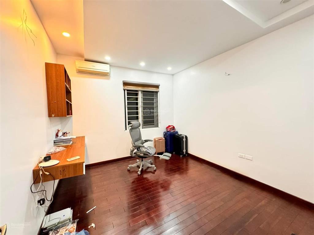 Siêu phẩm nhà đẹp dương quảng hàm  ngõ rộng  10m ra bãi ô tô  trung tâm cầu giấy 52m²*6t*mt 4m