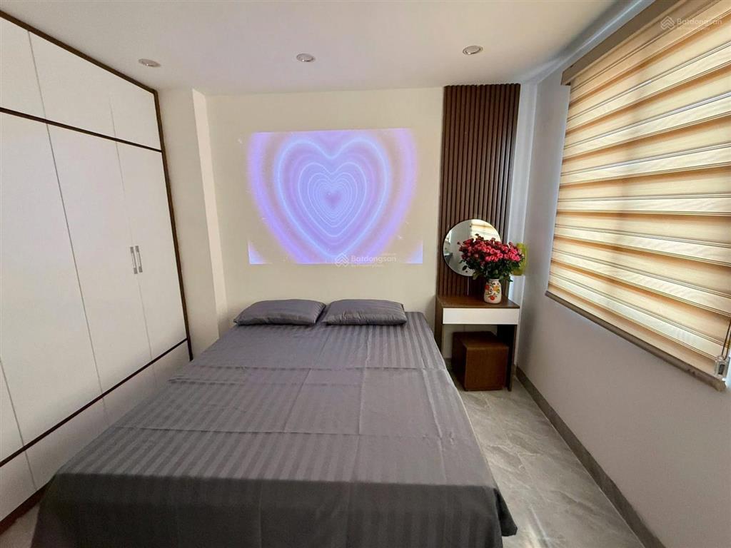 Chỉ hơn 200 triệu/m căn hộ dòng tiền yên hòa 68m 2 thoáng, nhà mới thang máy 20m ra phố pccc đầy đủ