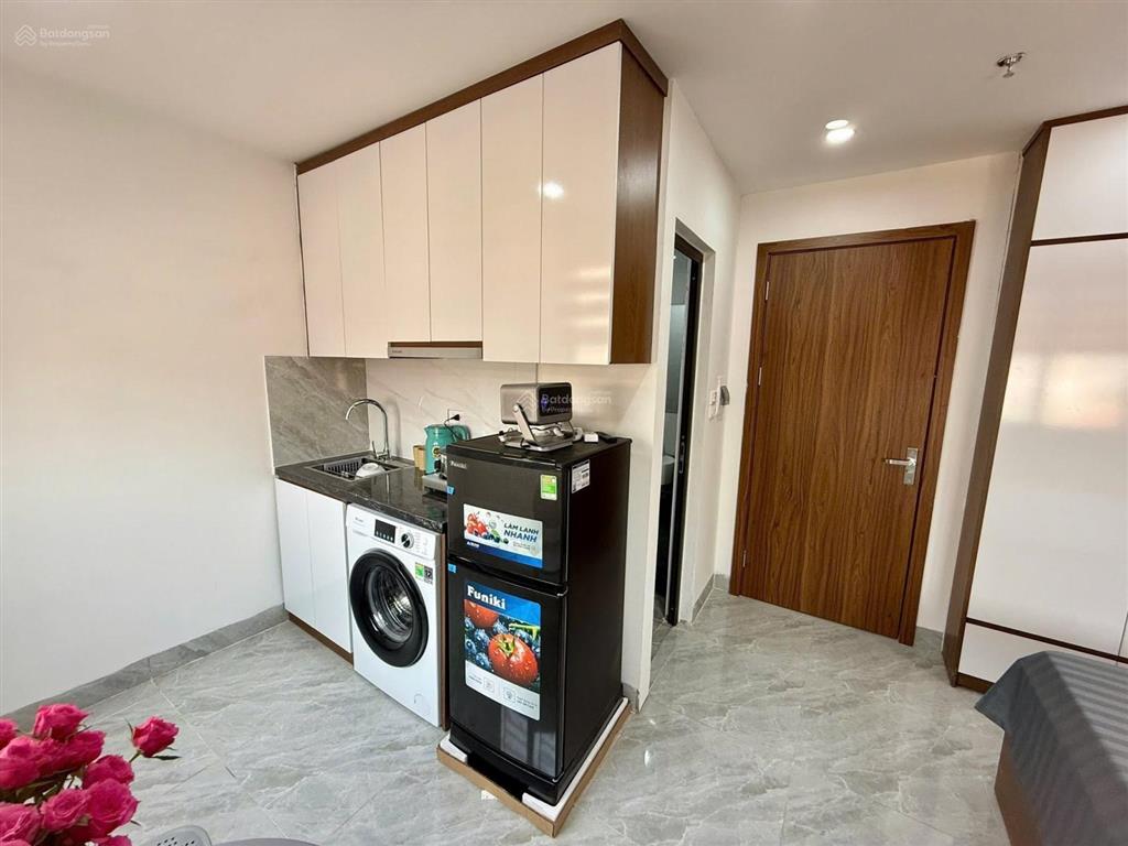 Chỉ hơn 200 triệu/m căn hộ dòng tiền yên hòa 68m 2 thoáng, nhà mới thang máy 20m ra phố pccc đầy đủ