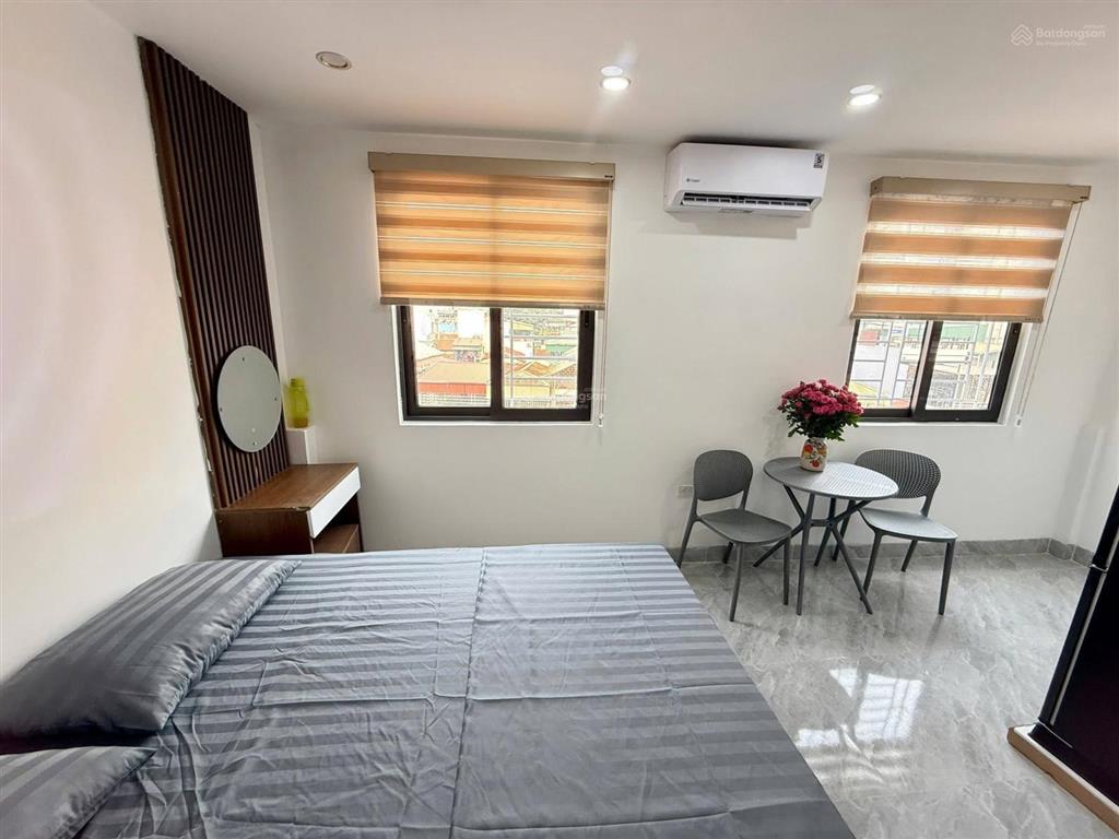 Chỉ hơn 200 triệu/m căn hộ dòng tiền yên hòa 68m 2 thoáng, nhà mới thang máy 20m ra phố pccc đầy đủ