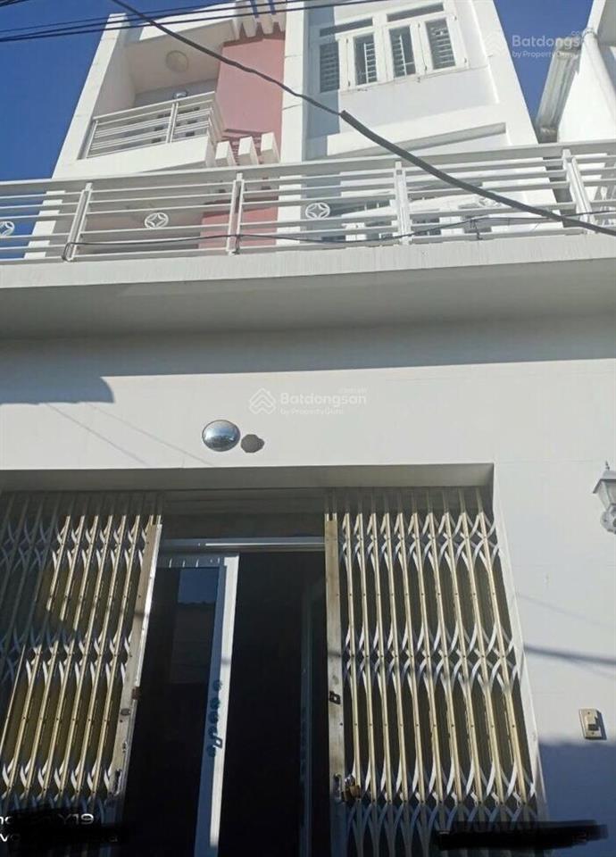 Bán nhà 3 tầng, ngay kinh dương vương, 2 mặt hẻm, 5x13, nở hậu 9m, nhỉnh 4 tỷ (bt110)