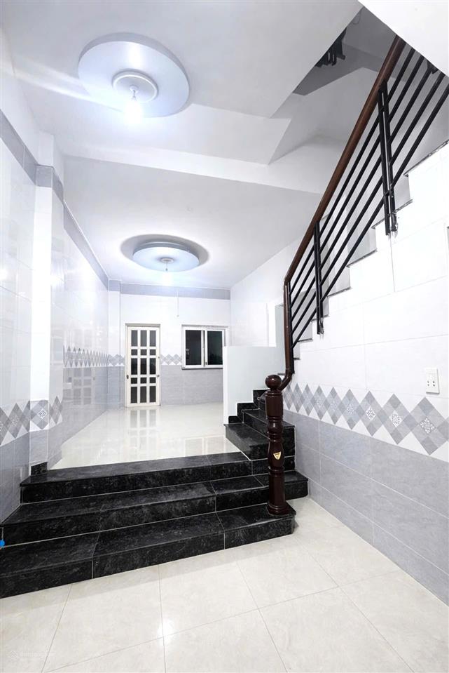 Nhà võ văn kiệt, p. an lạc, 3 tầng, 4pn, đường nhựa thông, dt 80m2, nhỉnh 6 tỷ (al36)