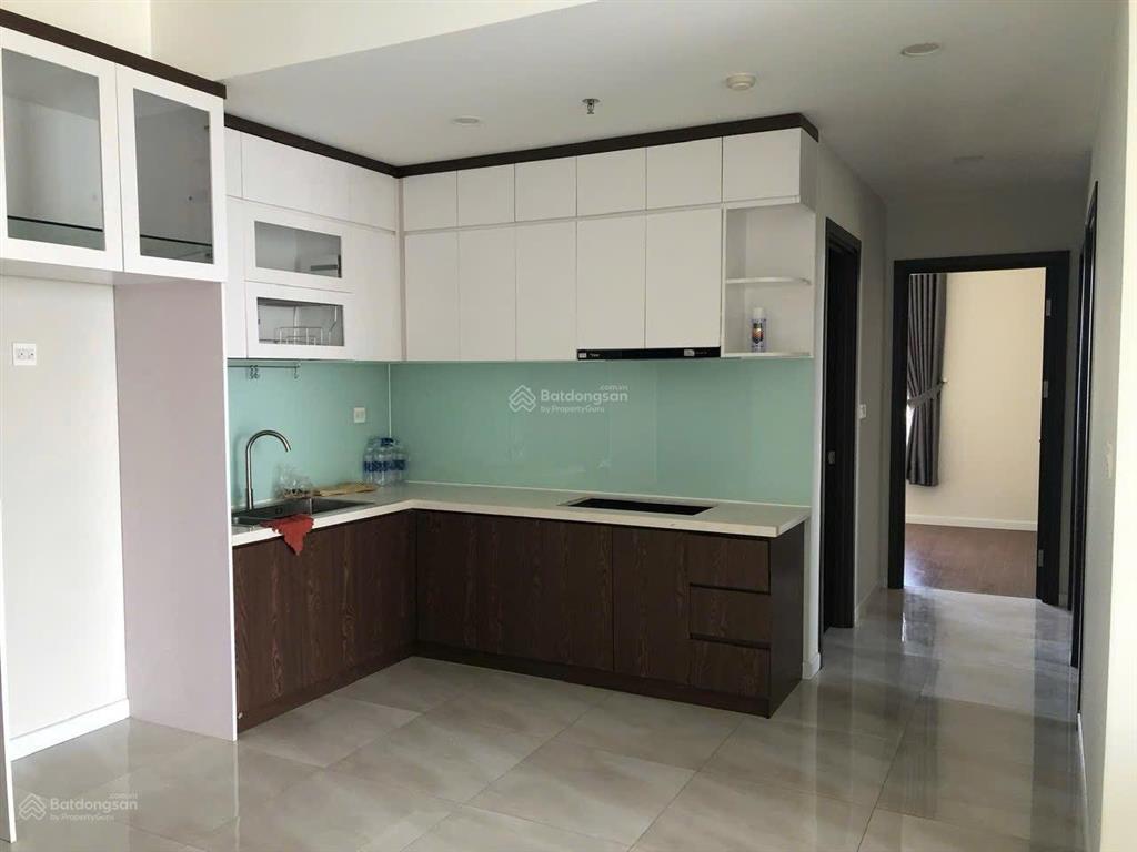 Cần bán căn 3pn 2wc, 80m2, đã có sổ hồng, tặng nội thất