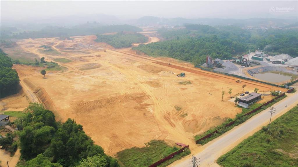 Bán đất nhà xưởng ccn sóc đăng, phú thọ mặt đường ql2 sát cảng sông lô giá 2,1 tr/m2