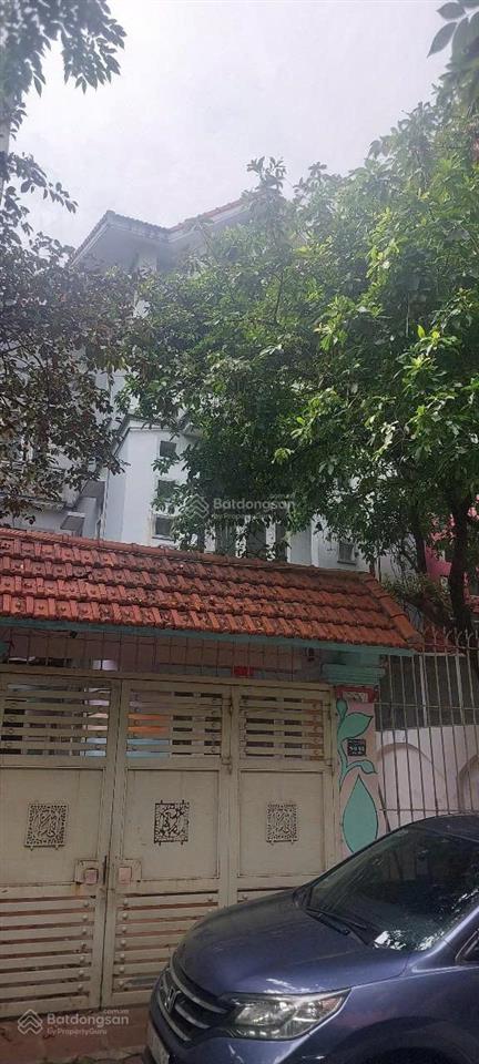 Cho thuê biệt thự khu đô thị sài đồng long biên 3 tầng, 140m², mặt tiền 7,2m, giá chỉ 30tr/tháng