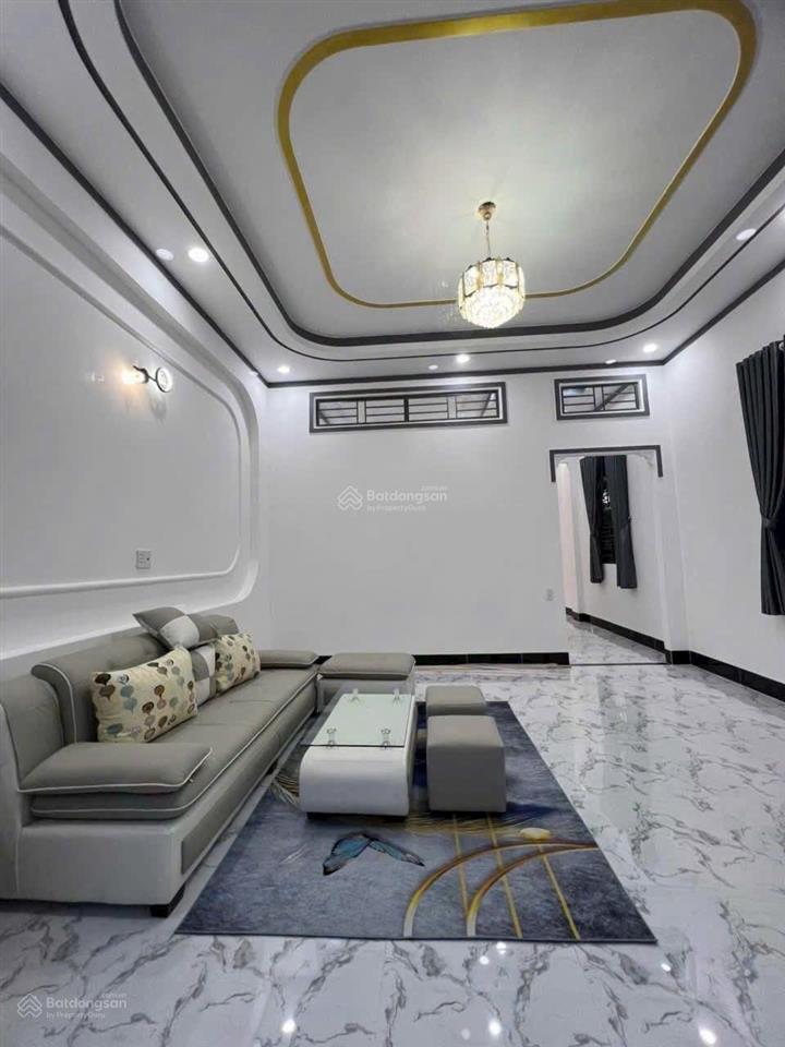 Bán nhà trung tâm hoà thành tây ninh shr