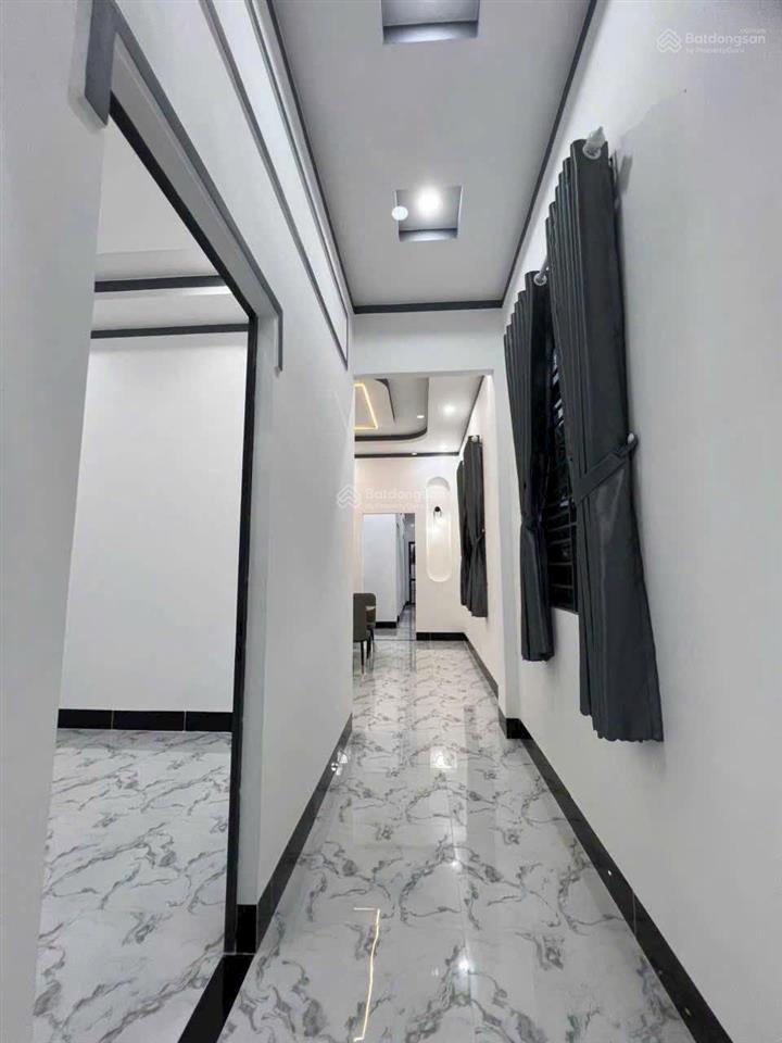 Bán nhà trung tâm hoà thành tây ninh shr