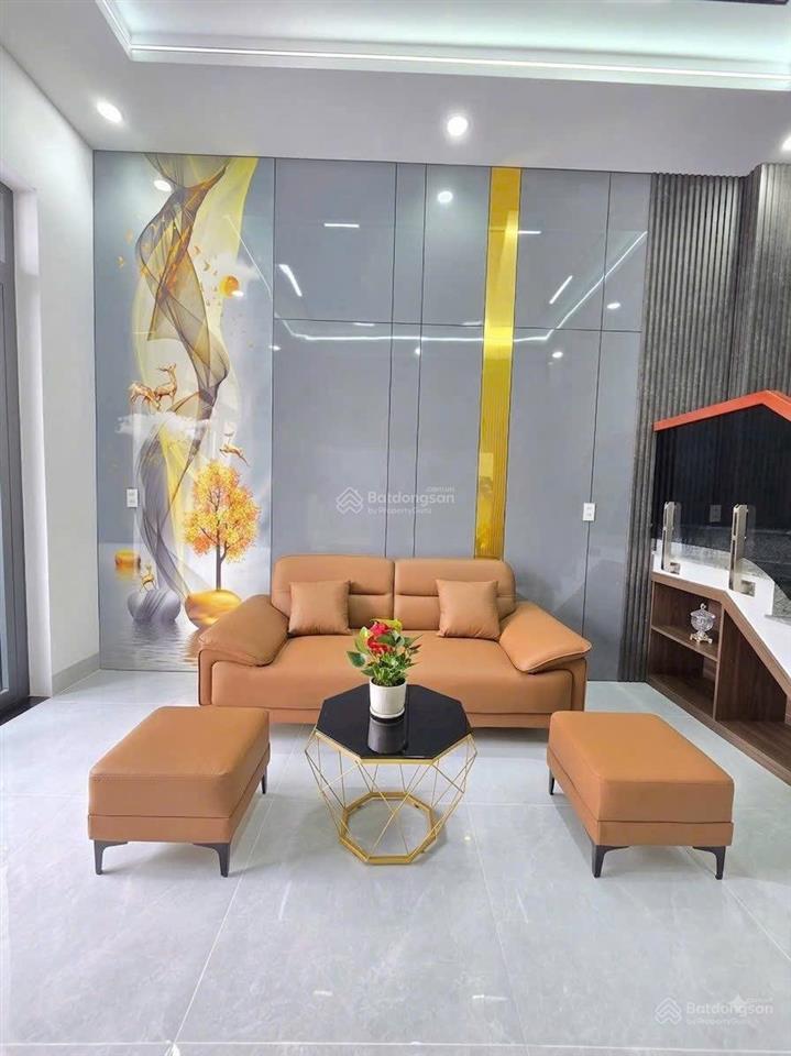 Bán nhanh nhà kế bên chợ bình điềm, phú hòa, cách chợ 30m. 1 trệt 1 lầu 3pn full nội thất