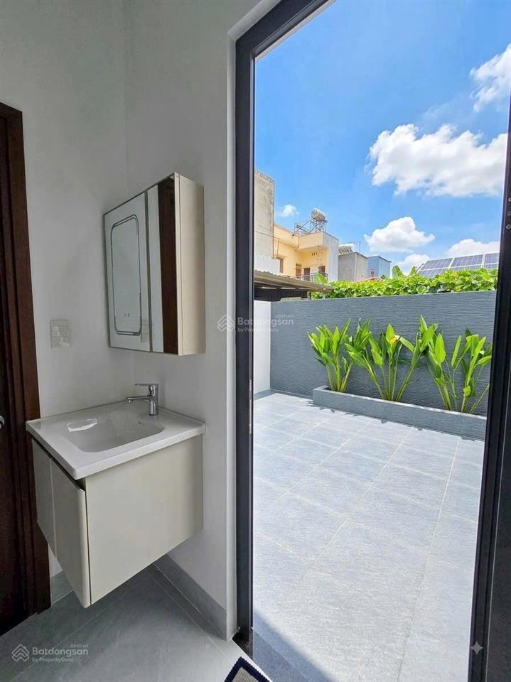 Bán nhanh nhà kế bên chợ bình điềm, phú hòa, cách chợ 30m. 1 trệt 1 lầu 3pn full nội thất