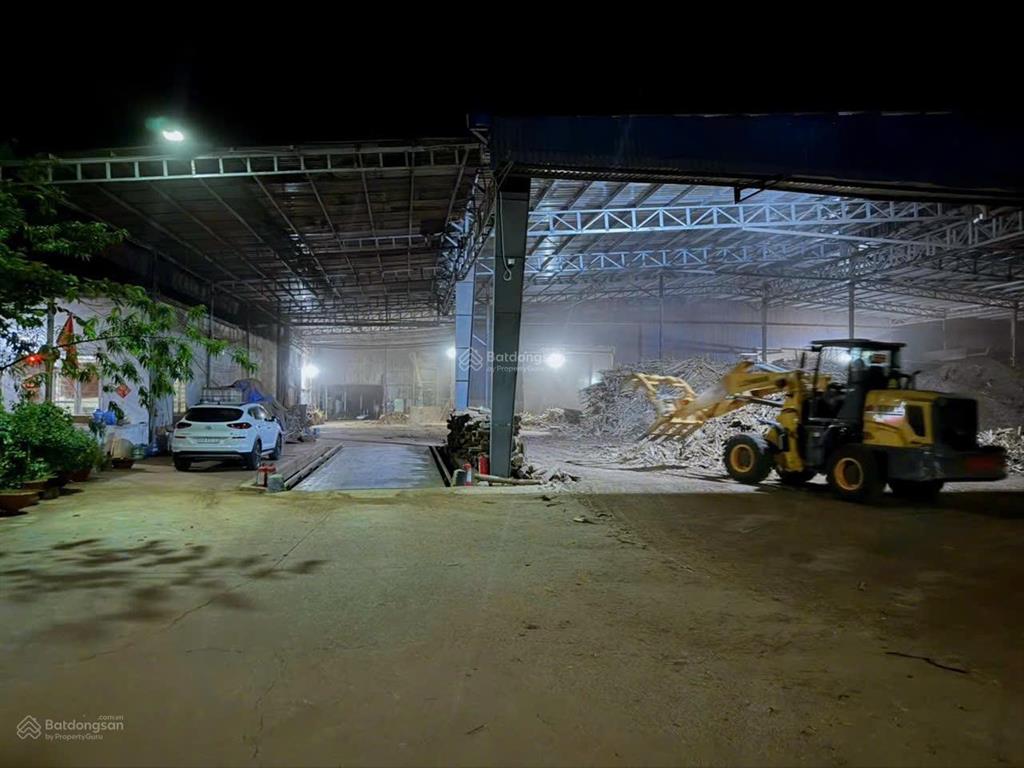 Xưởng phú giáo tổng 14.000m2, xưởng 6000m2, 2 trạm điện 630kva