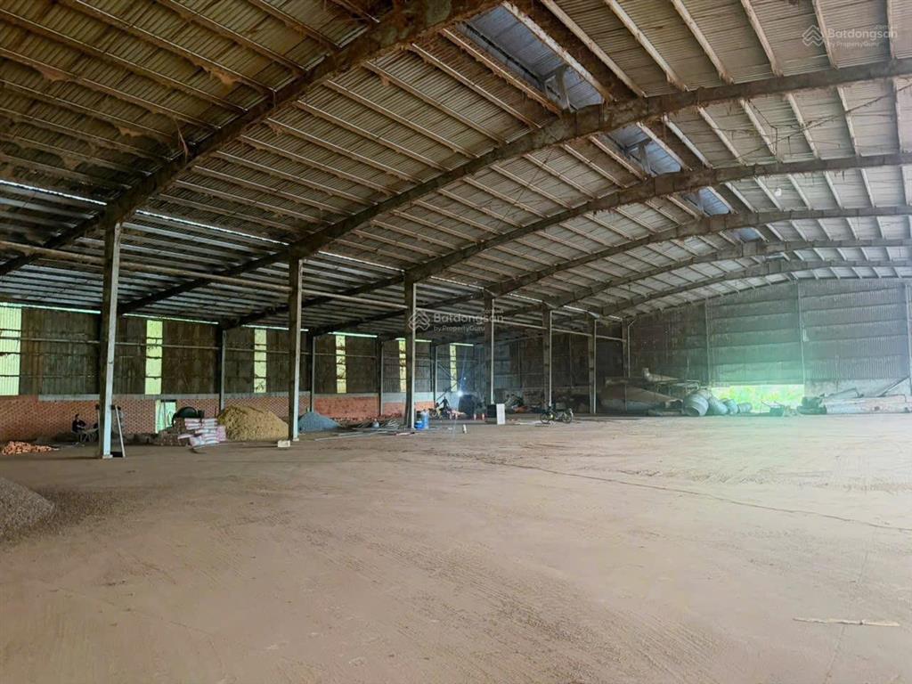 Xưởng phú giáo tổng 14.000m2, xưởng 6000m2, 2 trạm điện 630kva
